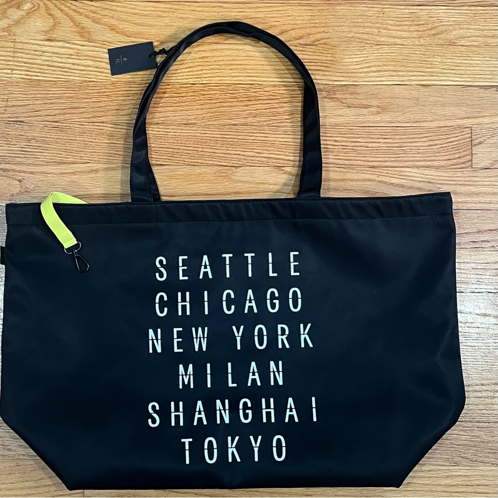 Starbucks Reserve Roastery New York Global Ticker “Now Roasting” Tote Bag
